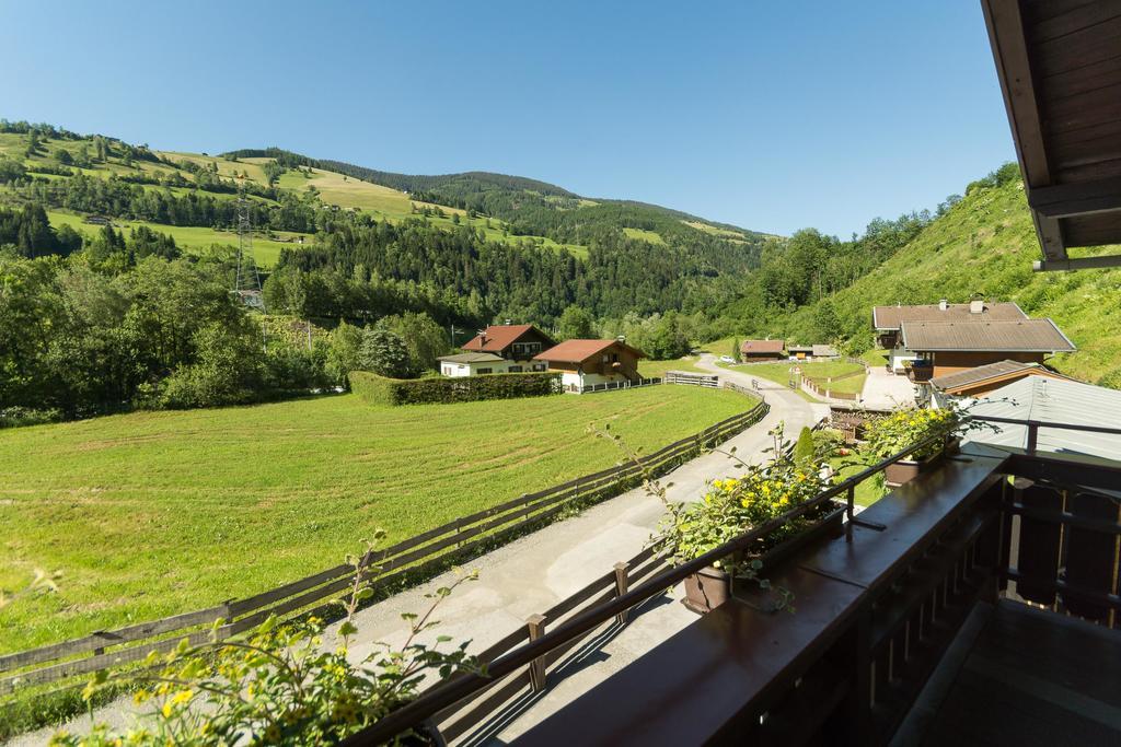 Ferienhaus Christine Taxenbach Kültér fotó