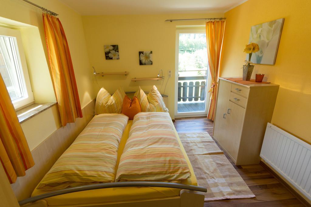 Ferienhaus Christine Taxenbach Kültér fotó