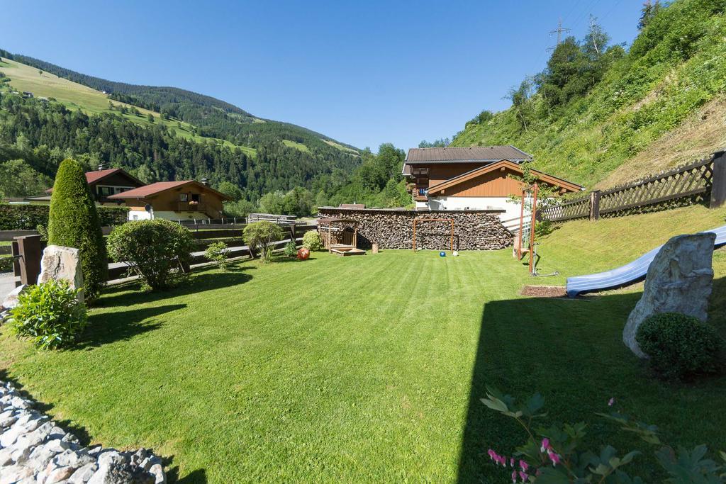 Ferienhaus Christine Taxenbach Kültér fotó